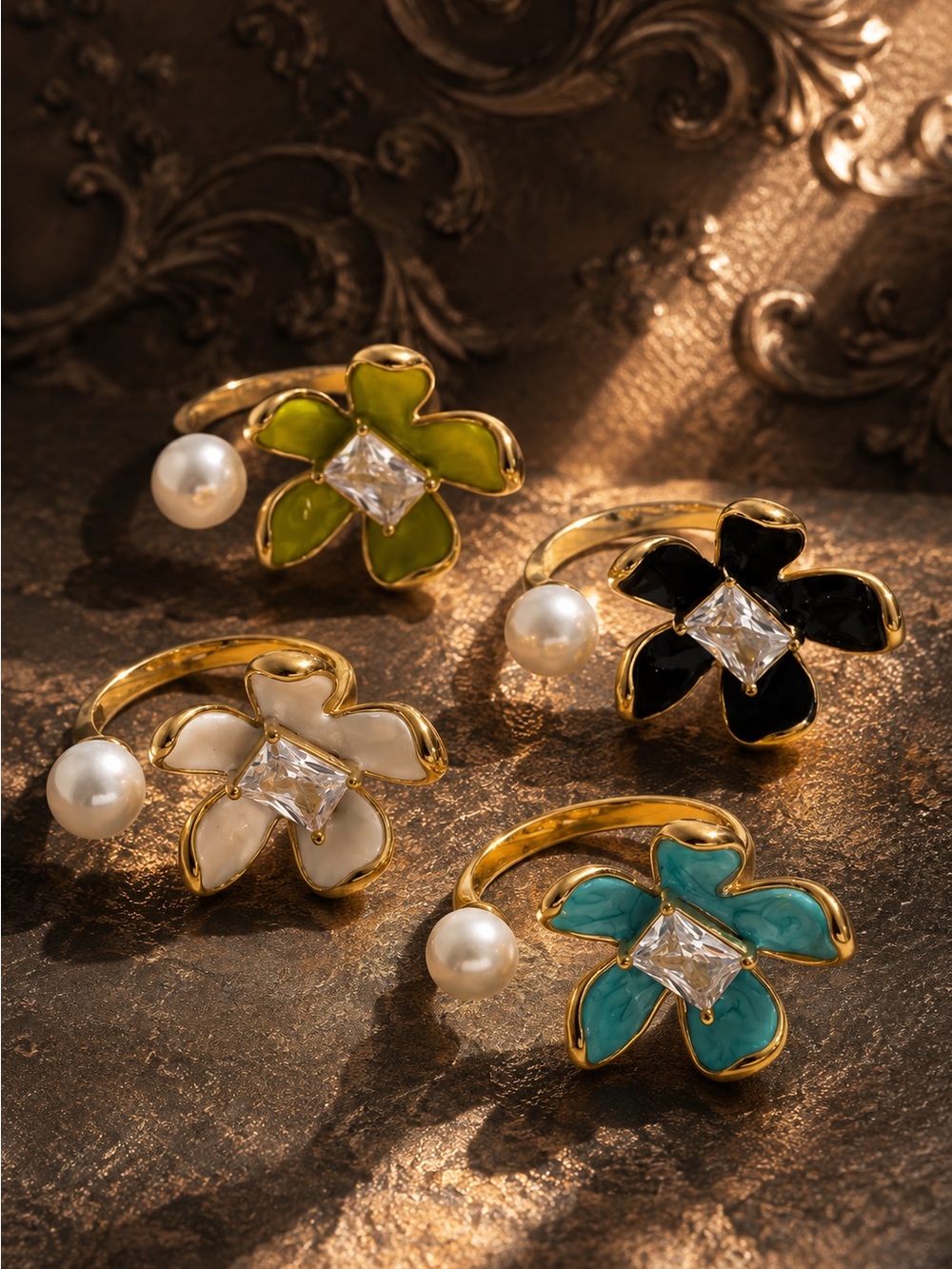 Gold plated Ring with Turquoise Enamel Flower and Pearl - Picture 3 of 9